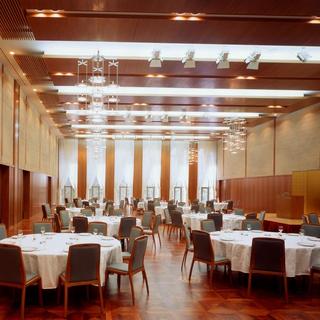 関西学院会館 レストランポプラの画像