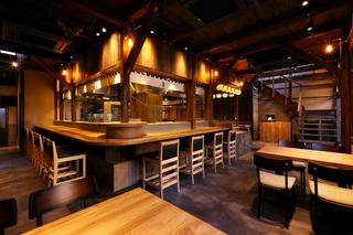 炭炉まん ヨドバシ梅田店の画像