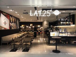 caffe LAT 25°　成田空港第3ターミナル3階店の画像
