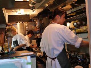  Les TONNEAUXの画像