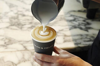 DEAN & DELUCA カフェ 新百合丘OPAの画像