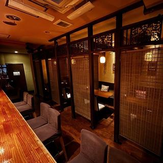 ダイニングバー　タラートの画像