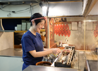 炭火焼き鳥　串八珍　中野南口店の画像