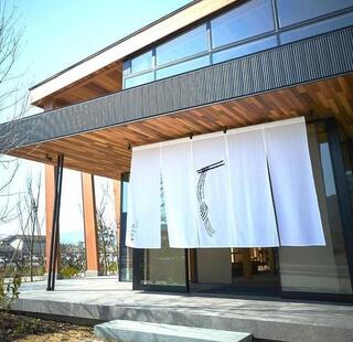 てのべたかだやの画像