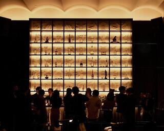 Gold Bar at EDITIONの画像