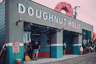 DOUGHNUT-HOLIC 神戸三田プレミアム・アウトレット店の画像