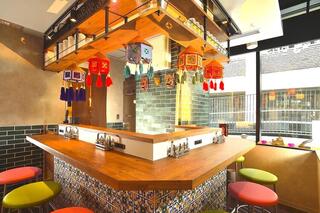 BAYTHAI　スタジアム横バル街の画像