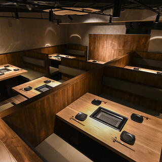 黒毛和牛　タンとハラミ　焼肉龍　四条河原町店