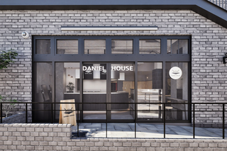 DANIEL HOUSEの画像