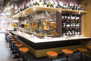 Bar español PEQUEÑO por LA BODEGAの画像