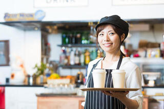 個人経営のお店で働く♪