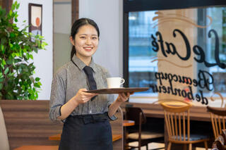CAFÉ de CRIÉ 立川北口大通りの画像