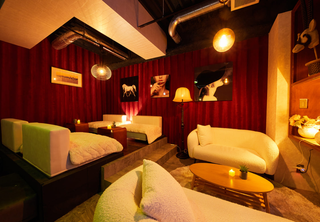 YOLO cafe & shisha 新宿歌舞伎町の画像
