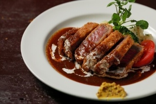 洋食 Quattro  元町本店の画像