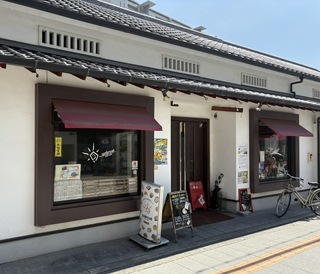 サンブレッド 伊丹店の画像
