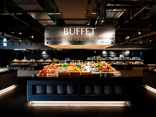 海鮮ブッフェレストラン   銀座八芳 新宿店の画像