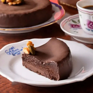 カフェ･ド･銀座みゆき館 ケーキファクトリーの画像